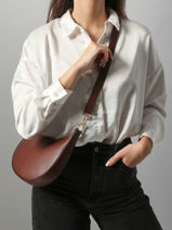 Sac Bandoulire S Tradition Cuir Etrier Marron tradition ETRA102S-vue-porte